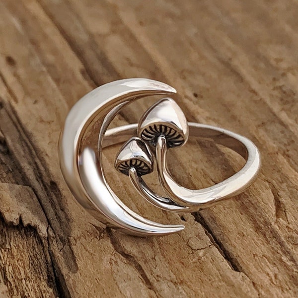 Moon Mushroom Ring Adjustable Sterling Silver Crescent Celestial Gift Boxed Gothic Halloween Pagan Wiccan Witch Fairy Tale Gift Box