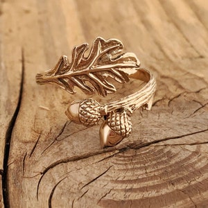 Oak Leaf Acorn Ring Adjustable Gold Autumn Fall Nature Mighty Oak Tree Strength Gift Box Pagan Wiccan Witch Fairy Tale Gift Box