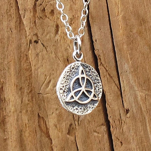 Celtic Triquetra Knot Coin Pendant Necklace Sterling Silver Amulet Talisman Symbol Of Protection Christian Church Gift For Friend Father Son