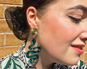 Gold Sun Emerald Green Snake Resin Earrings Green Tortoiseshell Long Large Tropical Acetate Epoxy Lucite Serpent Gift Friend