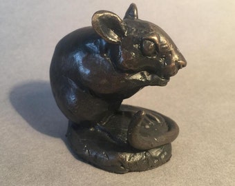 Hand Made Metal Iron Bronze Mouse 11cm x 16cm 