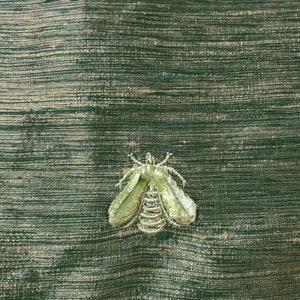 French Honey Bee Embroidery On Lustrous Gemstone Green Hand Woven Fine 100% Raw Silk