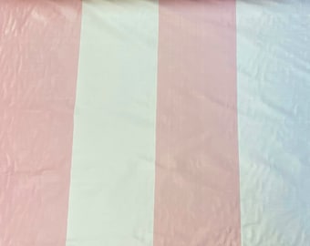 Rayas anchas de color rosa ballet y marfil sobre dupioni fino 100% seda