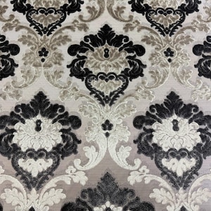 Lustrous Fine Cut Velvet Damask On Light Silver Backdrop (2 Yard Minimum)