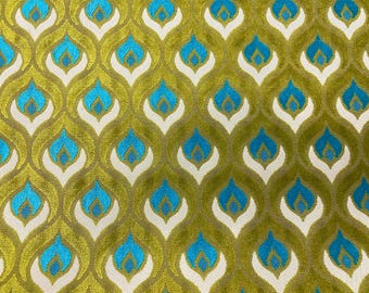 La Bastille Chartreuse and Teal-Blue Lustrous Fine Cut Velvet