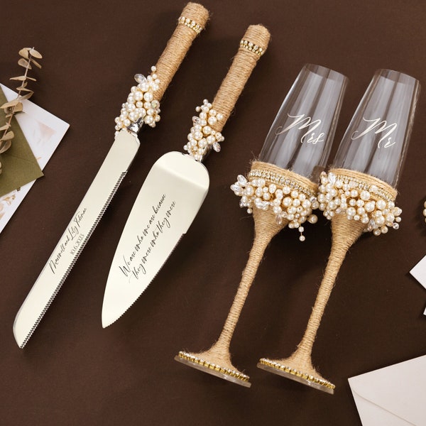 Pearls Wedding Glasses for Bride and Groom Bridal Shower Gifts Idea Persoalized cake cutting server set engraved toasting glasses rustic