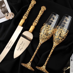 Wedding gifts champagne flutes for bride and groom cake server set decoration Wedding shower gifts anniversary Gold Toasting glasses