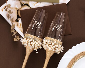 wedding boho decorations glasses cake server set rustic engraved glasses cake cutter set Personalized wedding toating flute cake cutting set