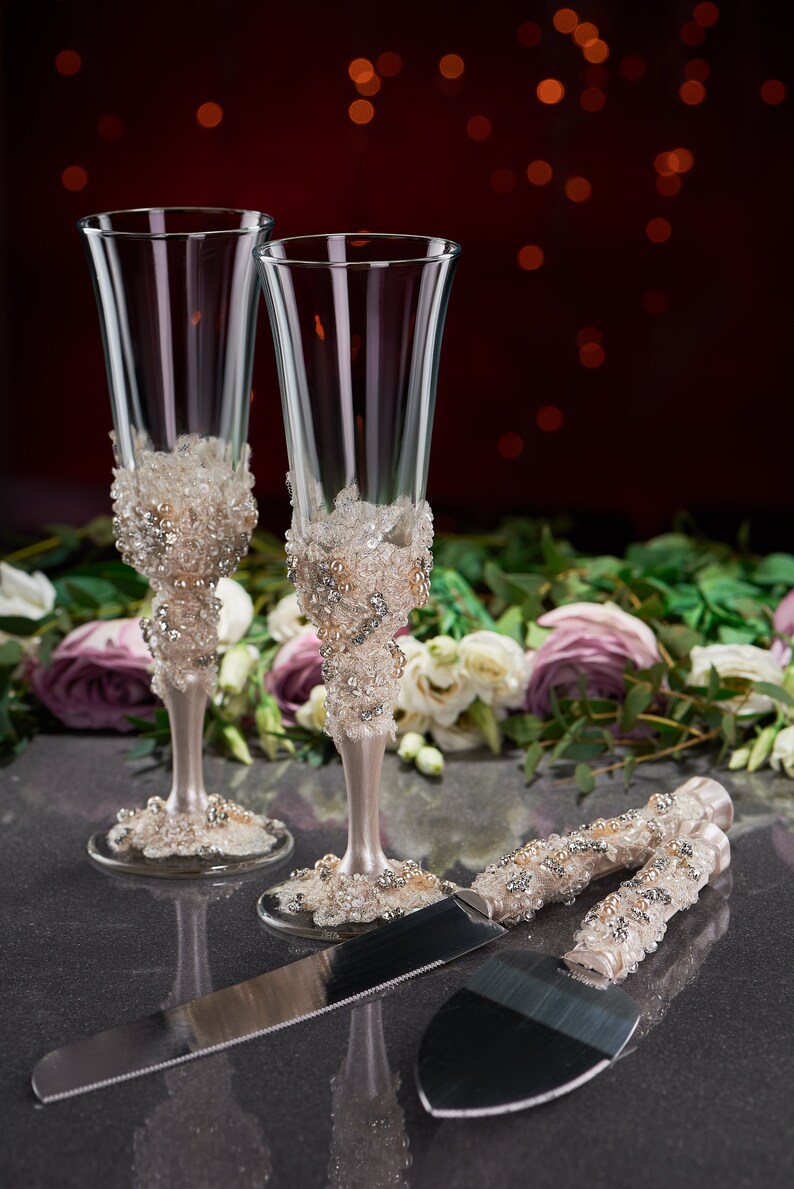 personalized wedding glasses and