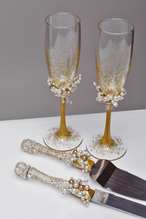 personalized wedding glasses and