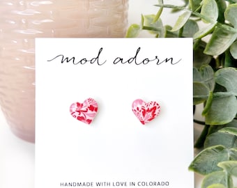 Red and Pink Damask Print Heart Stud Earrings, Valentines Day Post Earrings, Mismatched Floral Resin Heart Shaped Studs, Romantic Gift