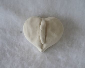Sculpted Vulva in a Ceramic Hollow Heart-Shape (2) 164