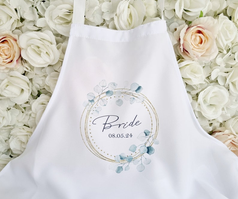 Personalised wedding apron, bride apron, wedding dress apron, custom bride apron image 3