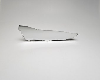 Broken Mirror Shard Blood Emitting FX Prop