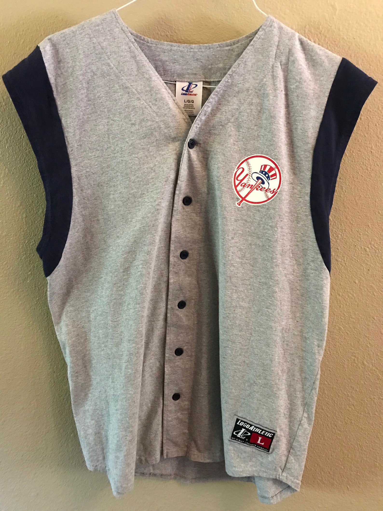 Vintage New York Yankees Sleeveless Button up Shirt Sz. Large. | Etsy