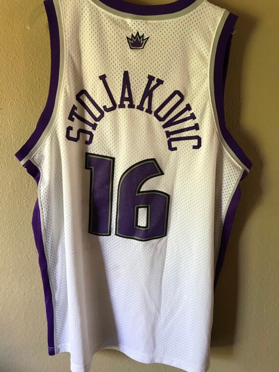 peja stojakovic jersey