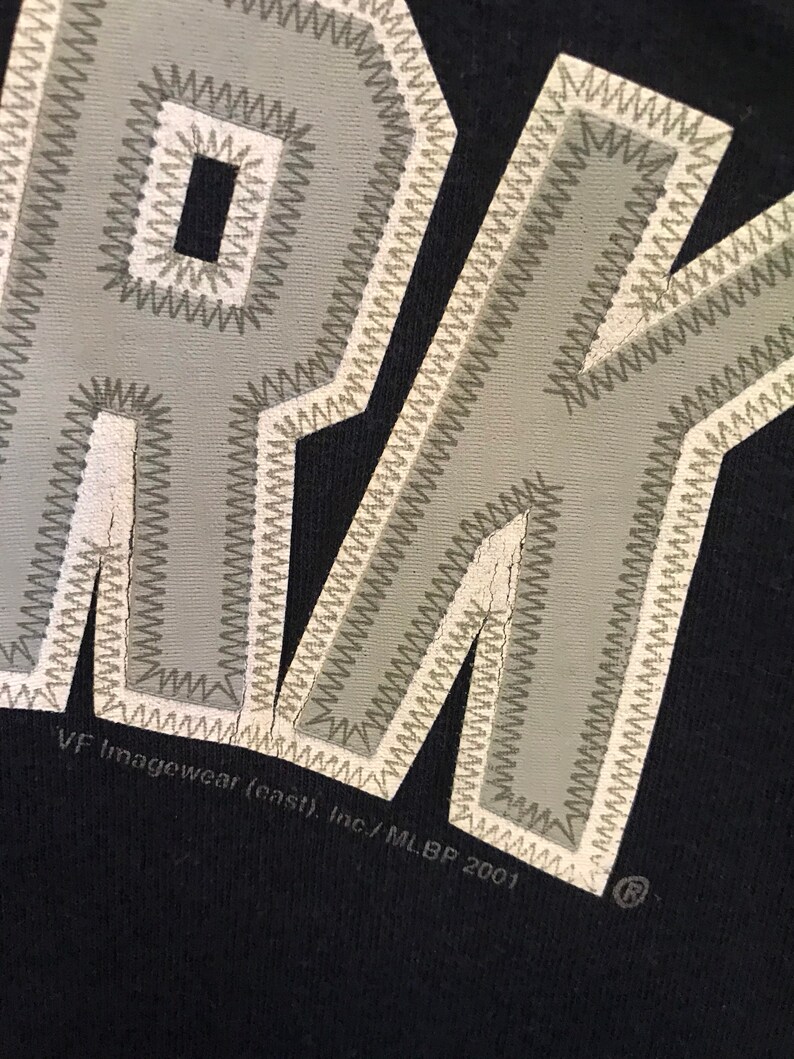 Vintage New York Yankees T Shirt 2001 Sz Large Lee Sport.