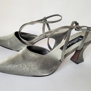 Easy street shoes pumps top