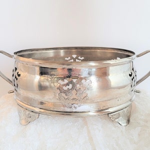 Silver Serving Tray, Casserole Hot Dish Stand, MCM Pot Holder, Trivet Cradle, Footed Silverplate Tray, Gift for Mum, Pie Plate Stand Rest