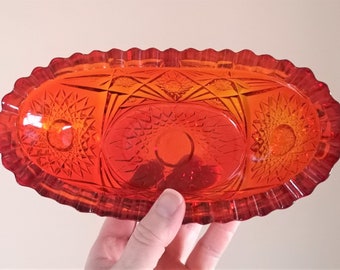 Vintage Red Depression Glass Serving Dish | Pinwheel Indiana Quintec Boat Bowl, LE Smith Design