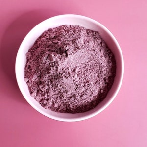 Organic Red Rose Petal Powder , Soap making supplies , Crafting Supplies , Cosmetic Beauty Supplies For Face Masks 1 oz