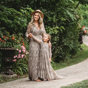 Mommy and Me dress-Lace Maternity Dress-Long Sleeve Photo Shoot Lace Dress-Bohemian Wedding Dress-Plus Size Lace Maternity Gown-BRIANA zdjęcie 1