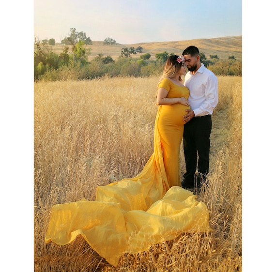 Maternity dresses for top baby shower yellow