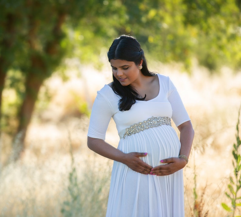 Baby Shower Dress For Photo Shoot Image 0