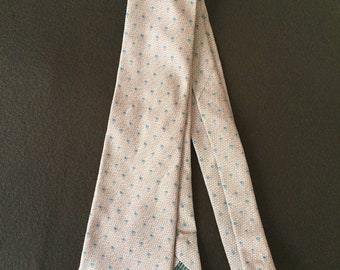 PARIS DANIEL HECHTER Vintage Pure Silk Tie- Top Couture- Hand made Creator- Signed - Made in France- Beautiful Luxury Accessory