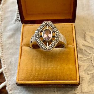 Victorian AMETHYST Seed PEARL Sterling Ring- Very Beautiful Vintage Ring- Sublime Amethyst & Fine pearl- Vintage Ring from France