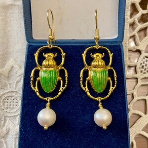 PEARL ENAMEL SCARAB Vintage Gold plated Earrings- Great Riche Decor- Vintage Gold Plated Jewelry - Genuine Pearl - from France