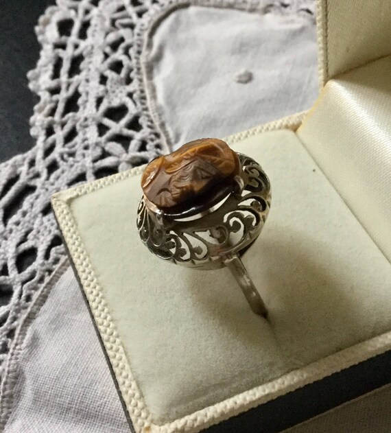 Exceptional ANTIQUE CAMEO RING- Genuine Carved Ha… - image 4