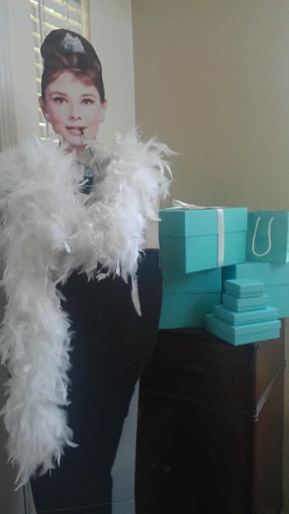 Holly Golightly - Feather Boa