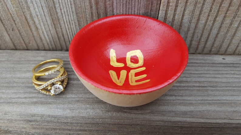 Red wood ring dish Gift for women Red ring holder engagement gift Womens Valentines gift Valentines gift fiancee Valentines gift wife