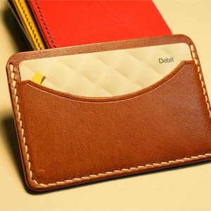 Porte-cartes en cuir de kangourou marron clair Saddle, Porte-cartes mince, Porte-cartes en cuir, Personnalisé