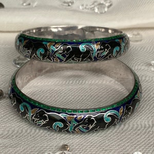 SIAM .925 Sterling Silver Green Enamel Bangle Bracelet w Clasp Must See!!!