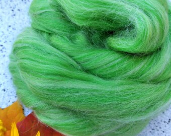 Green Cloud, Merino and Alpaca Luxury Blend, For Spinning, Nuno Felting, Weaving. 100 grams