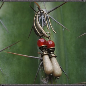 Boho Teardrop Earrings Beige, Red and Bronze