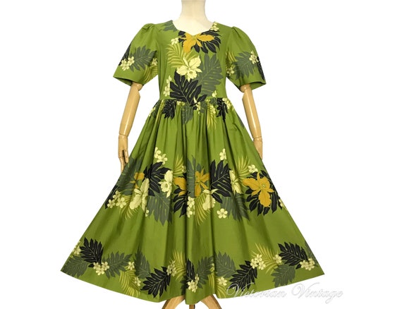 Vintage 1960s 1970s / Hawaiian Dress / Cotton Dres