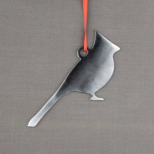 Metall Weihnachtsornament, Kardinal Ornament, Vogel, minimalistischer Ornament, Weihnachtsdekoration, moderne Ornament, Strümpfe Stuffer, Geschenk