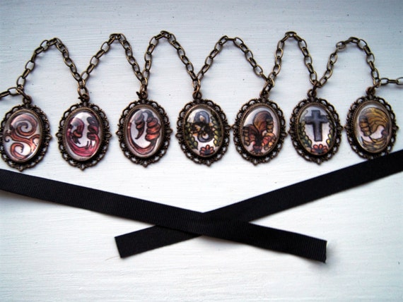 undertaker necklace