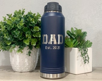 Dad Water Bottle With Straw, Fathers Day Gift, New Daddy, Engraved 32oz Water Bottle, Dad Announcement, Dad Established, Dad Birthday