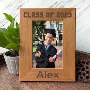 Engraved Graduation Picture Frame 2025 Personalized Graduation Gift 4x6 5x7 Graduation Frame High School Class Of Graduation Day Photo