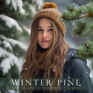Op de afbeelding: Een persoon draagt een bruine gebreide muts met een pompon, een bijpassende sjaal en een zwarte jas. De afbeelding speelt zich af in een besneeuwd winterbos met de tekst "WINTER PINE" en "42 HIGH RESOLUTION TRANSPARENT PNG OVERLAYS".