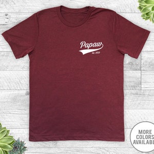 Papaw Est. 2023 - Pocket Design  T-Shirt - Custom Date Papaw Shirt - New Papaw Gift