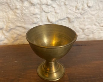 Natural Hand Crafted Bell Metal Crockery