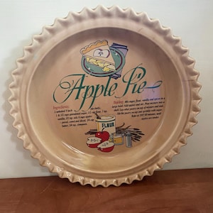 Vintage Apple Pie Plate With Recipe Made In Taiwan