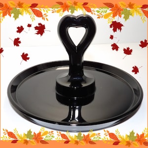 L.E. Smith, &quot;Mount Pleasant&quot; black glass, center handle, lemon tray