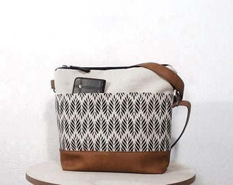 Medium canvas crossbody bag zipper | Jute shoulder bag with pattern | canvas hobo crossbody purse | vegan leather purse | gray white bag