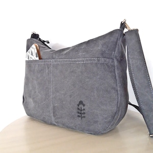 Bolsa transversal de lona com estampa de magnólia, bolsa de ombro estilo hobo, leve e repelente à água, bolsa de viagem